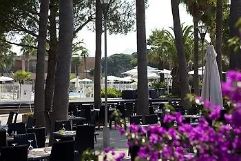Pierre & Village Club Cannes 3*